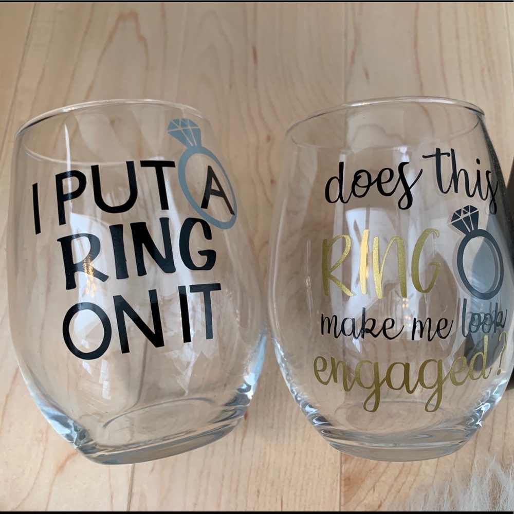 Brand new engagement wine glasses set🆕🆕🆕